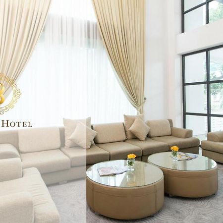 8 Mile Hotel Yangon Exterior photo